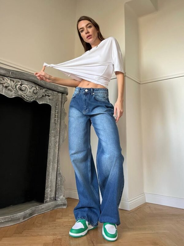 Blue Wash Baggy Jeans - Image 4