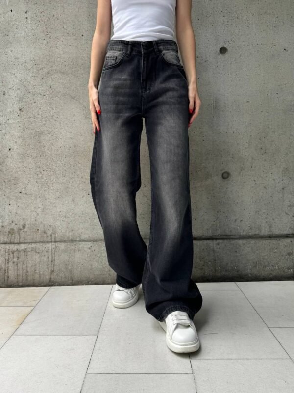 Black Baggy Jeans - Image 4