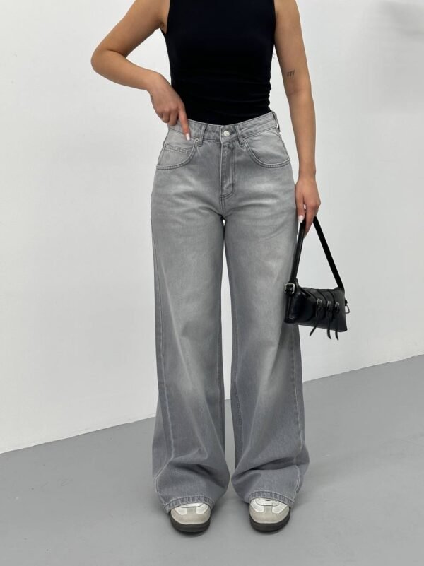 Grey Baggy Jeans